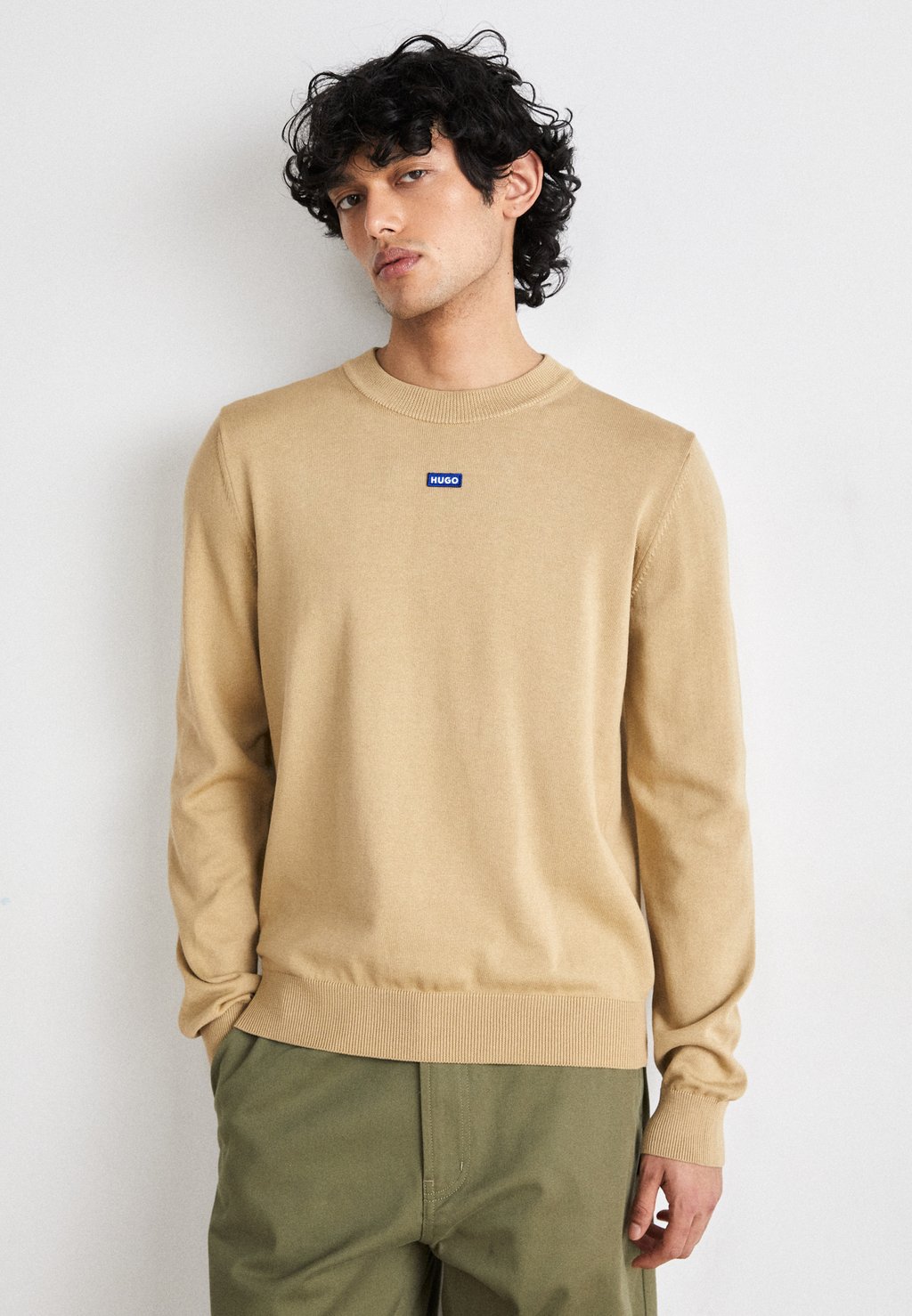 Вязаный свитер SAN COSMO HUGO, цвет medium beige свитер вязаный san cassius hugo цвет open blue