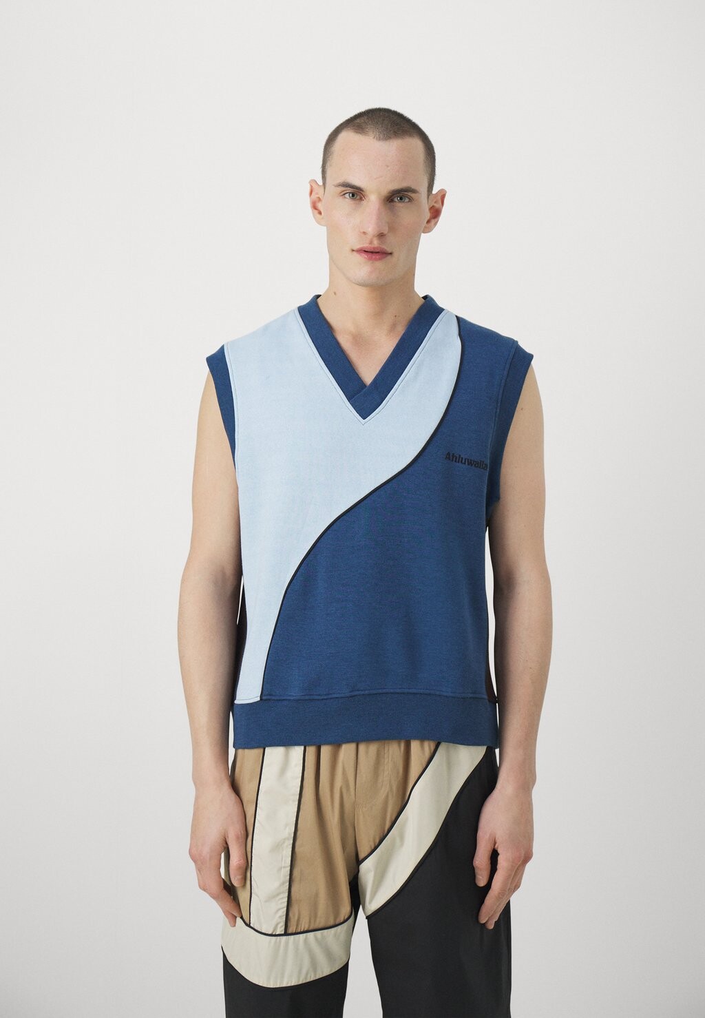 

Свитер Mae Vest Unisex Ahluwalia, синий