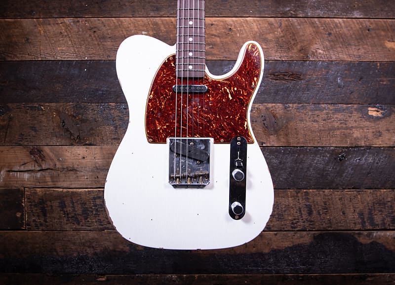 цена Fender Custom Shop 1964 Telecaster Relic в цвете Aged Olympic White Fender Custom shop Telecaster