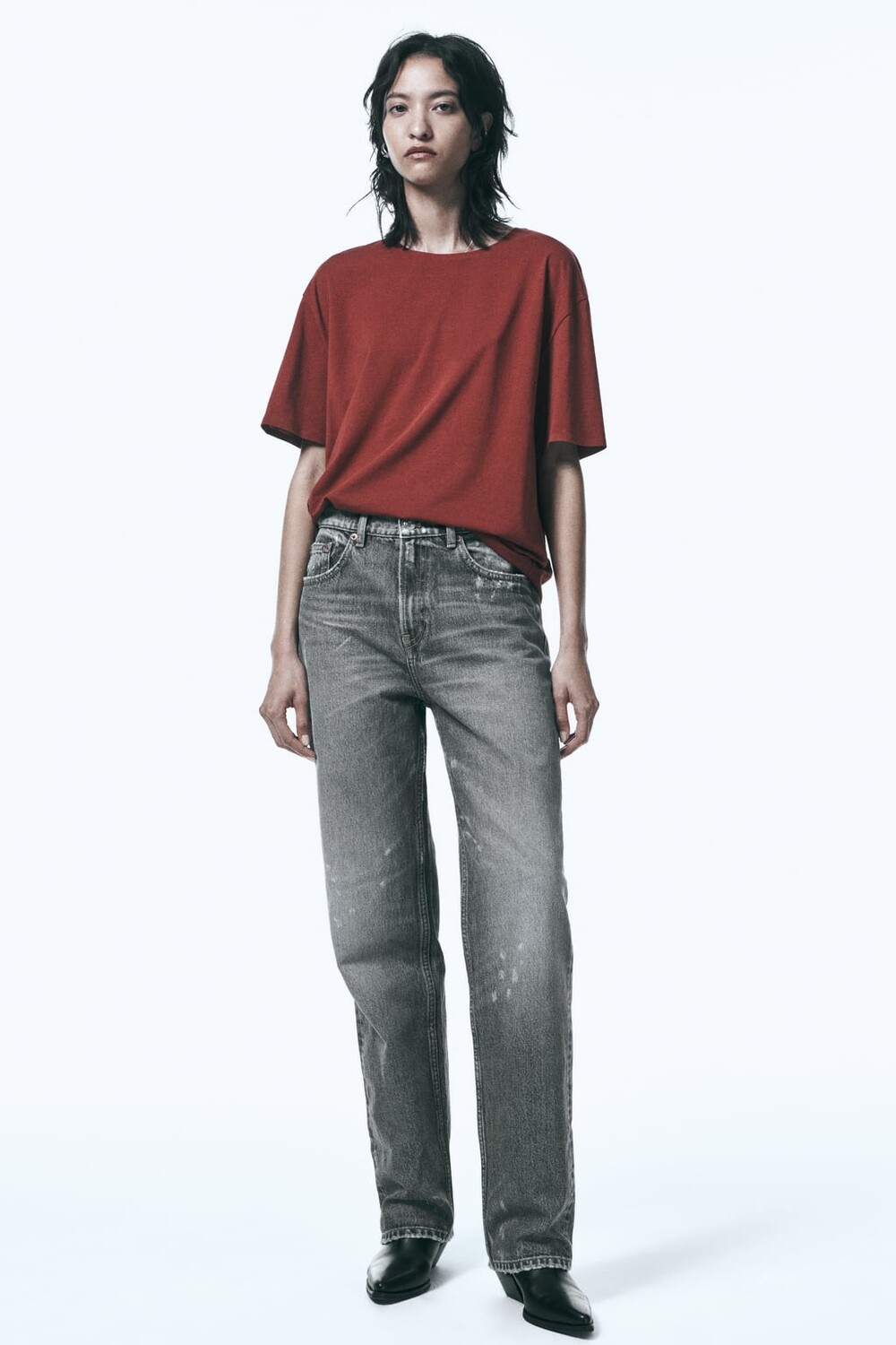 

Футболка с невидимой отделкой ZARA