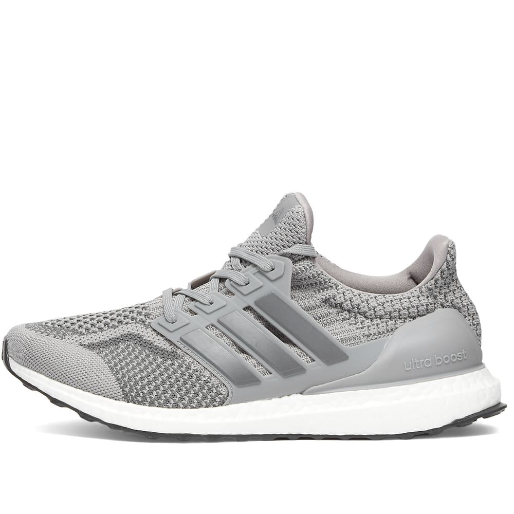 

Кроссовки Adidas Ultraboost 5.0 DNA