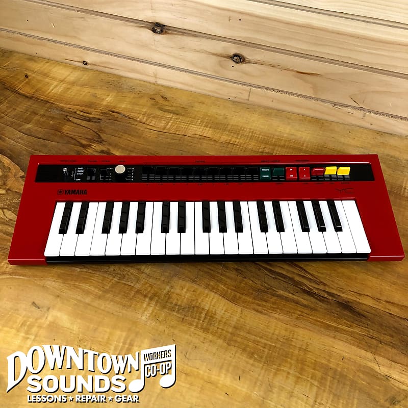 цена Yamaha Reface YC 37-клавишный органный комбо-синтезатор
