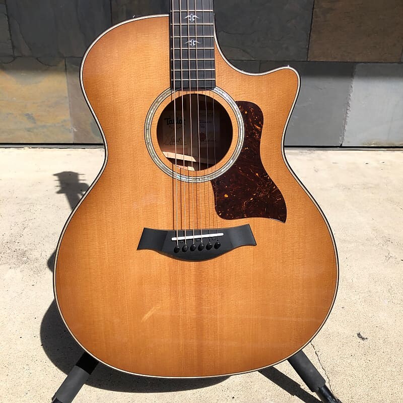 

Taylor 514ce Urban Ironbark Grand Auditorium Acoustic 514CEURBANIRONBARK