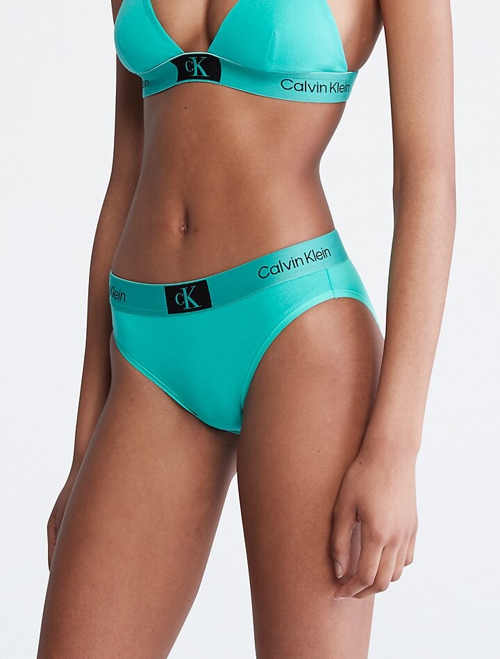 

Современное бикини Calvin Klein 1996 Calvin Klein