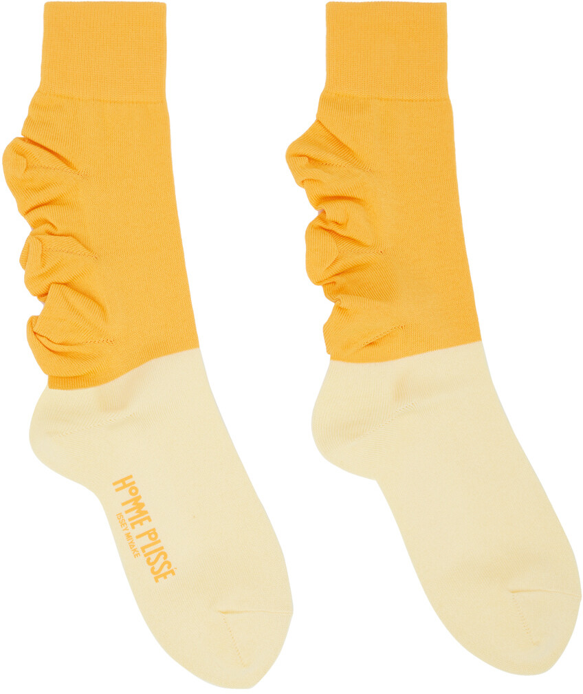 

Носки с желтым цветком Homme Plissé Issey Miyake