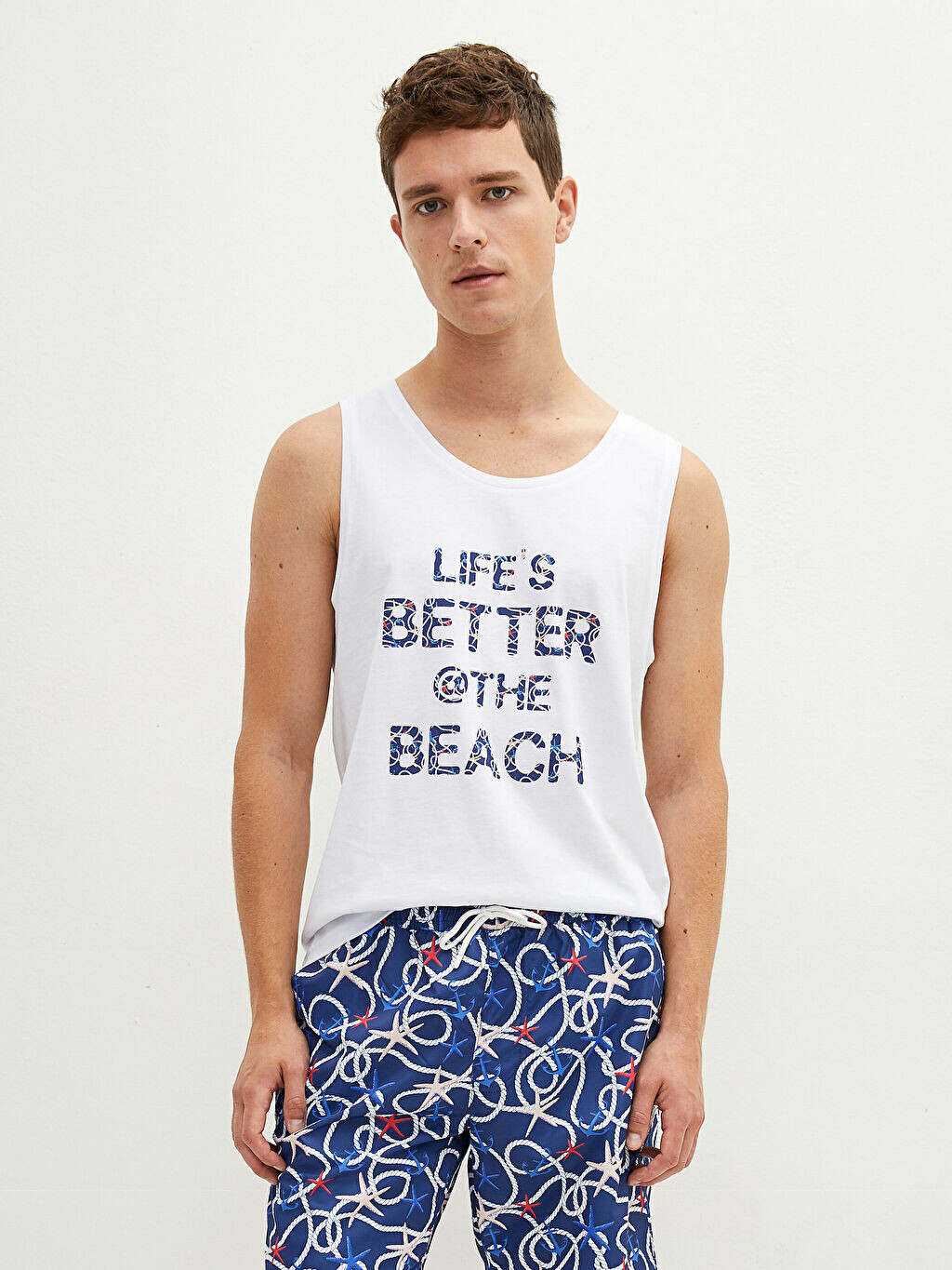 

Мужская майка с круглым вырезом и принтом без рукавов LCW SWIMWEAR