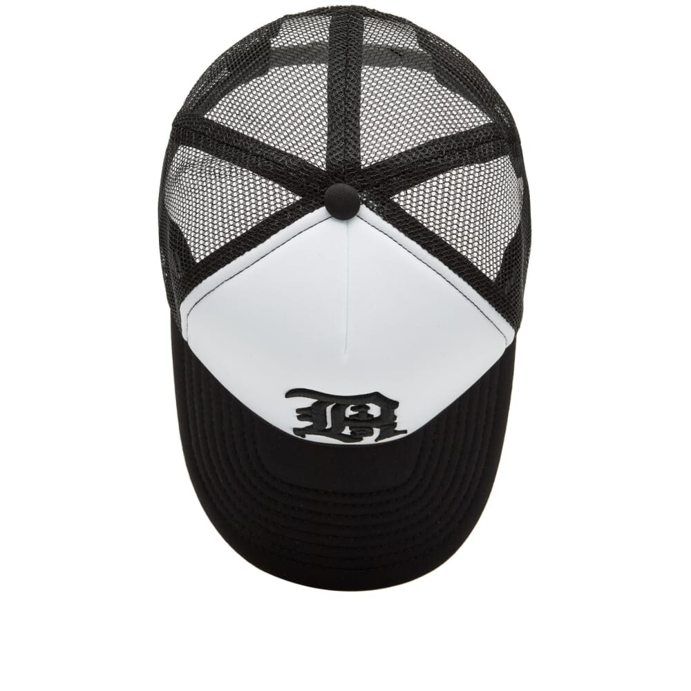 

Шапка с логотипом Trucker R13