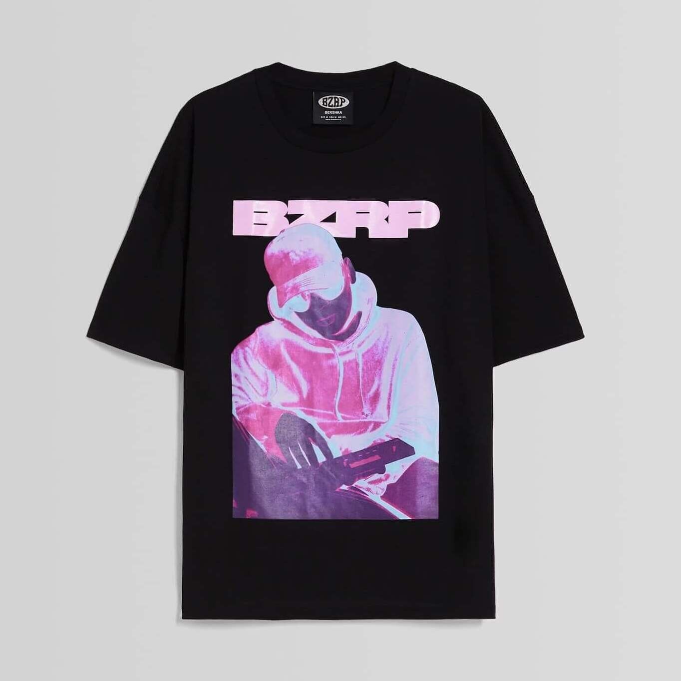 

Футболка Bershka Bizarrap Print Short Sleeve Oversize, черный
