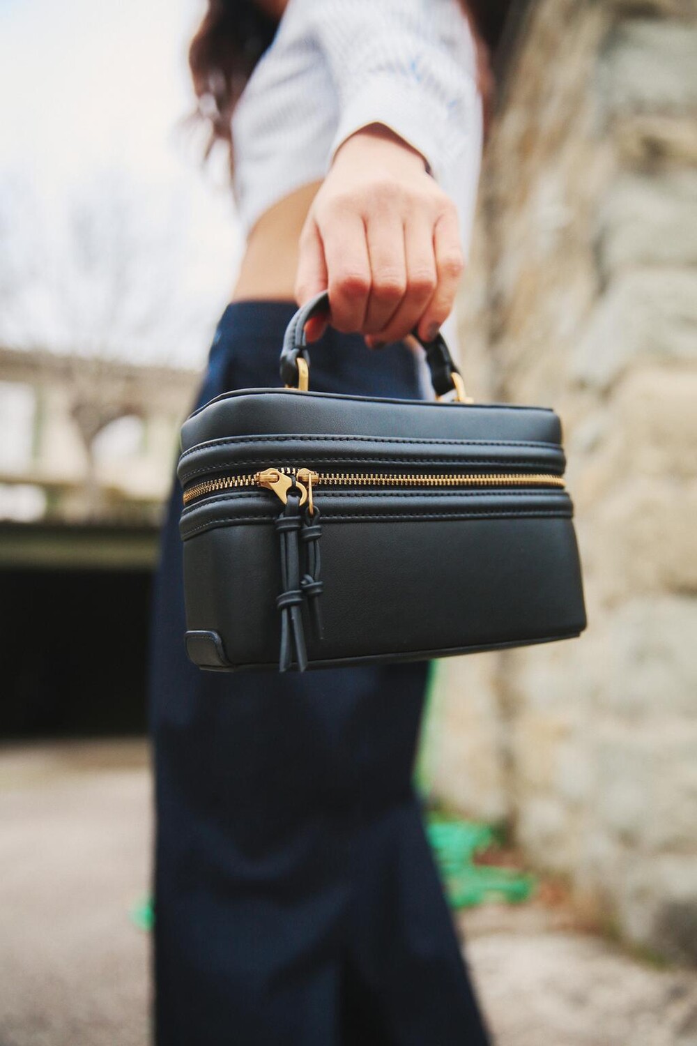 

Сумка Zara Rigid, черный