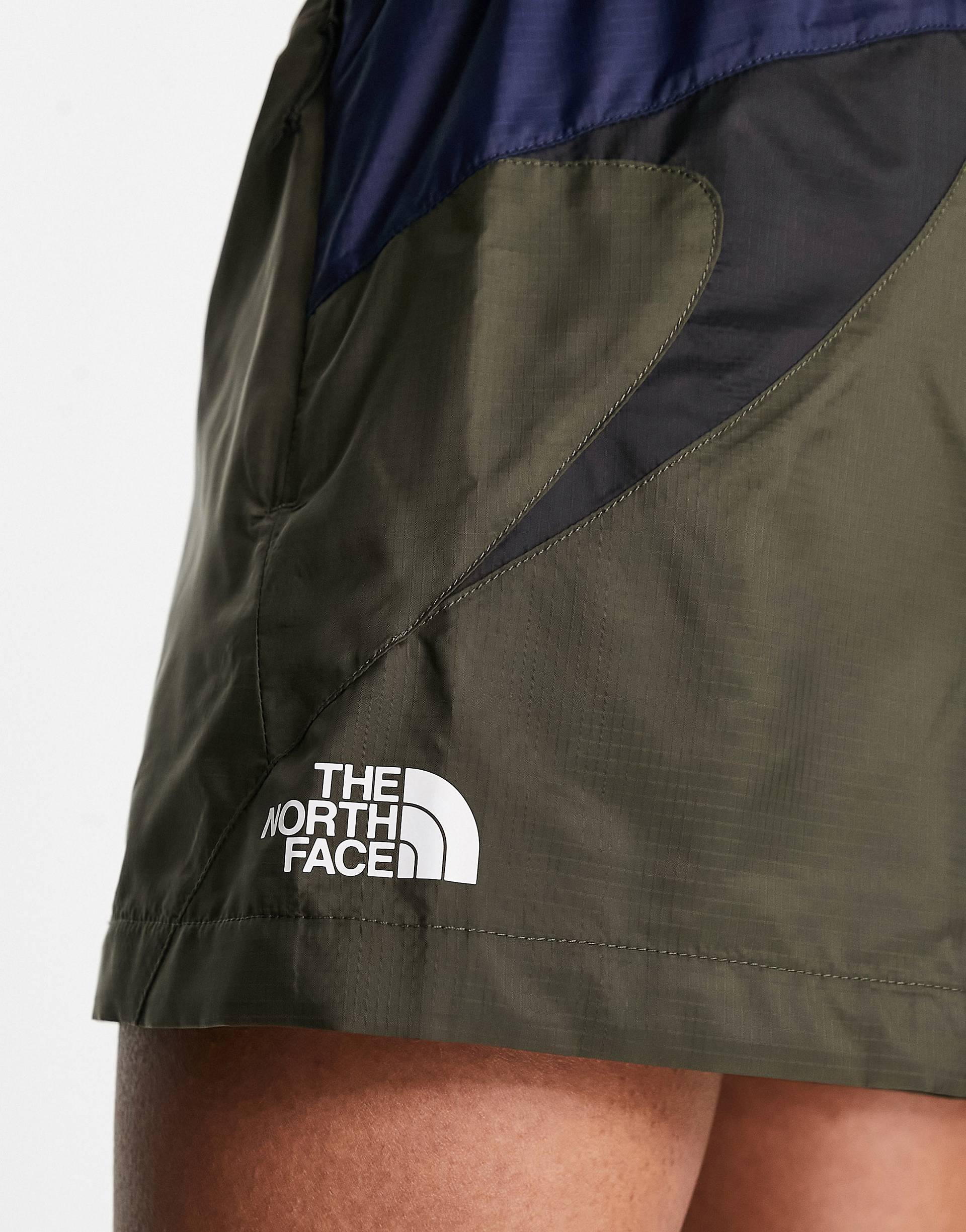 Шорты the North face