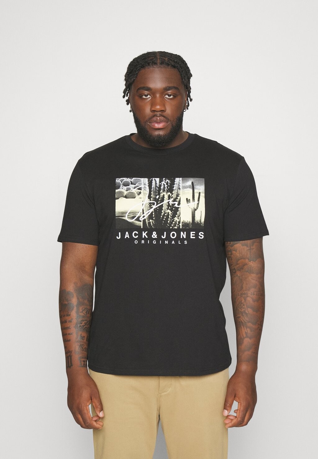 

Футболка с принтом Jack & Jones, черный