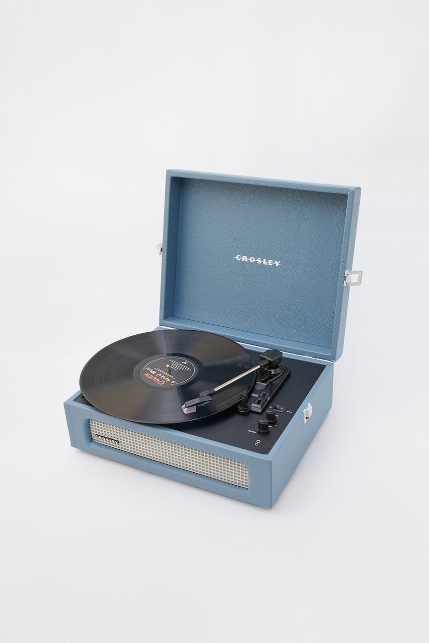 

Проигрыватель Crosley Voyager Pull&Bear, бледно-голубой