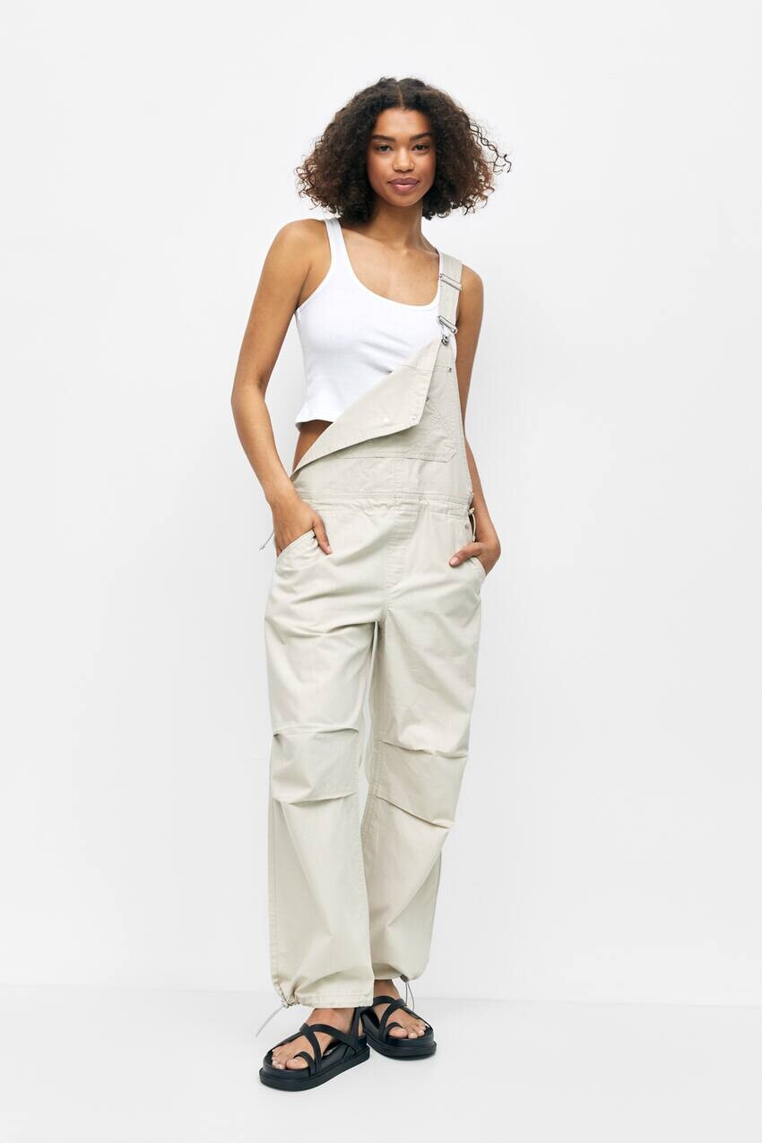 

Парашютный комбинезон Pull&Bear, серый