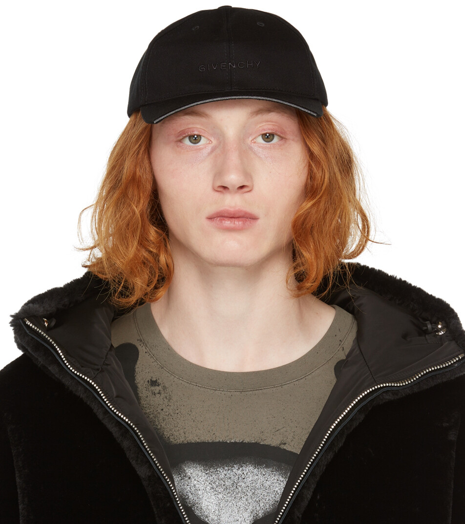 

Черная рубленая кепка Givenchy