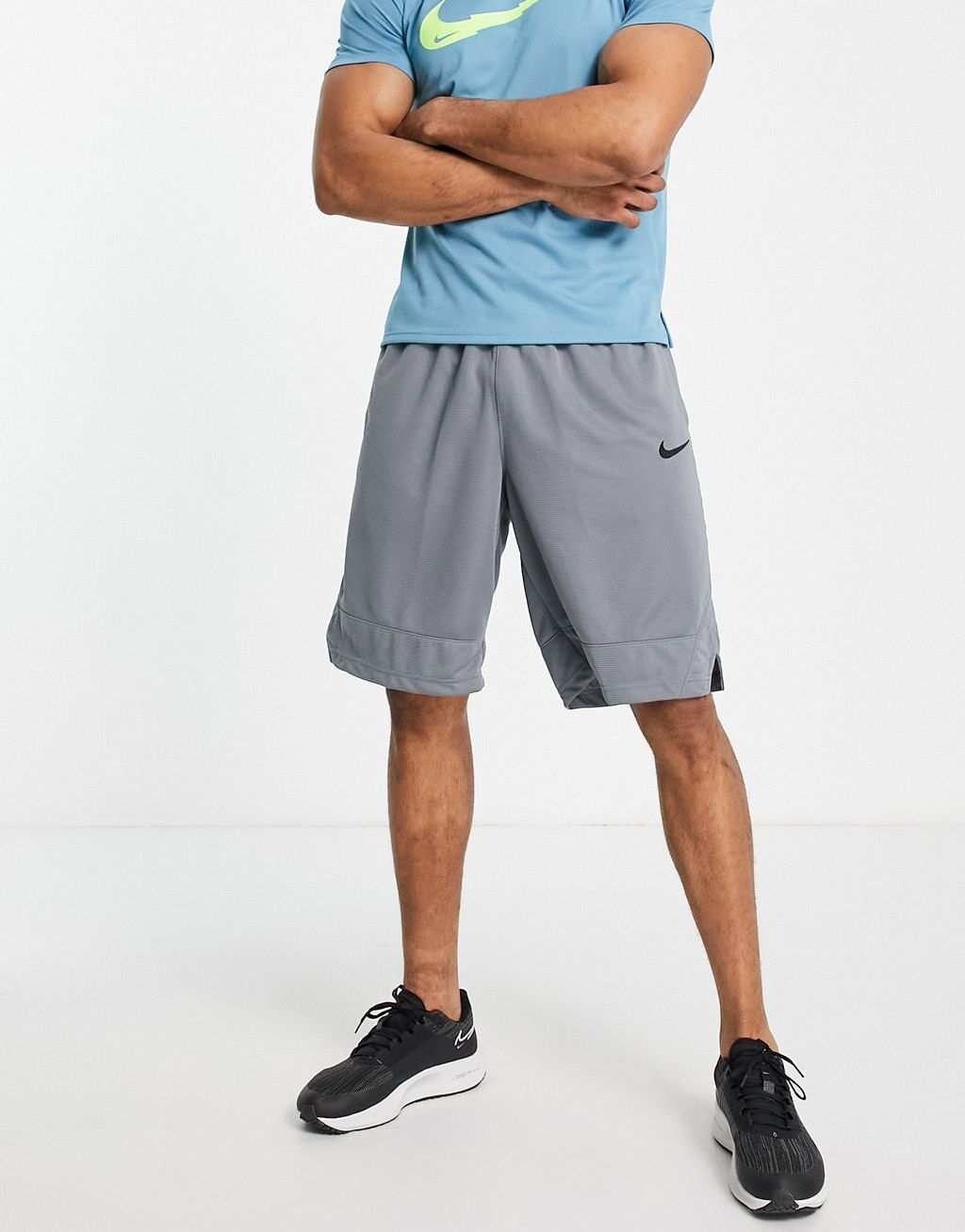 

Серые шорты Nike Basketball Dri-Fit размером 11 дюймов
