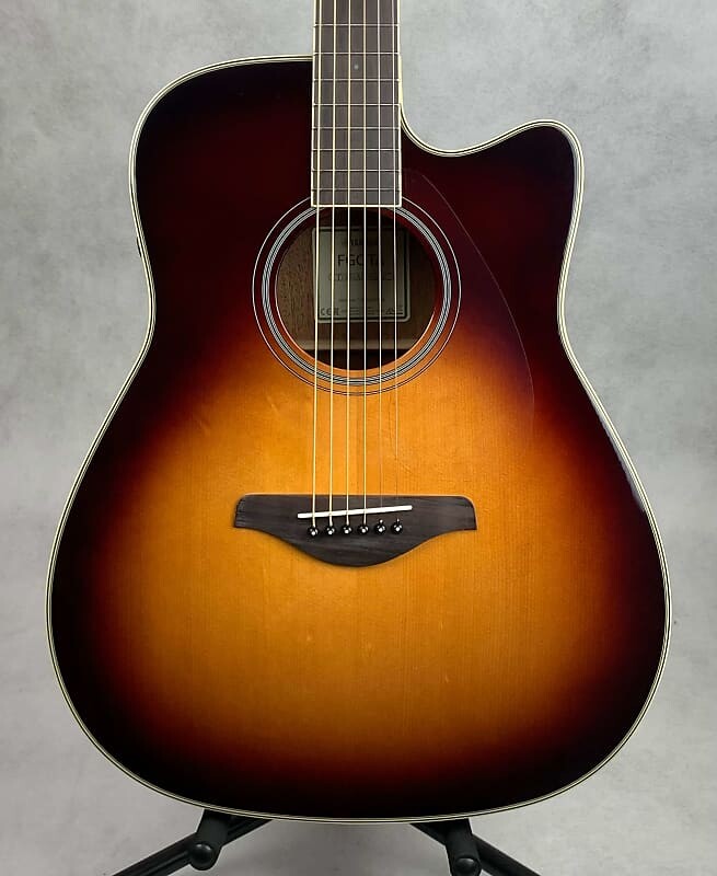 

Гитара Yamaha FGC-TA TransAcoustic Dreadnought - Brown Sunburst