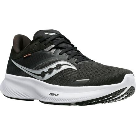 

Беговые кроссовки Ride 16 женские Saucony, черный/белый