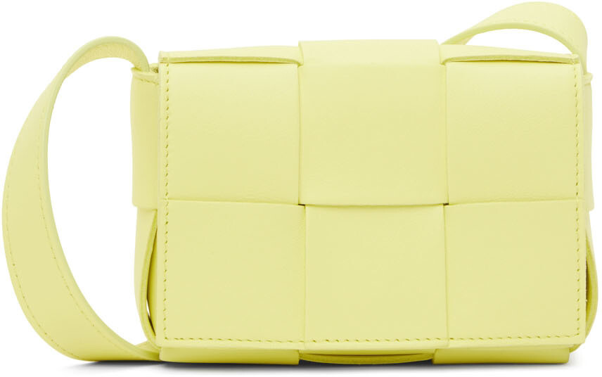 

Желтая сумка через плечо с кассетой Bottega Veneta