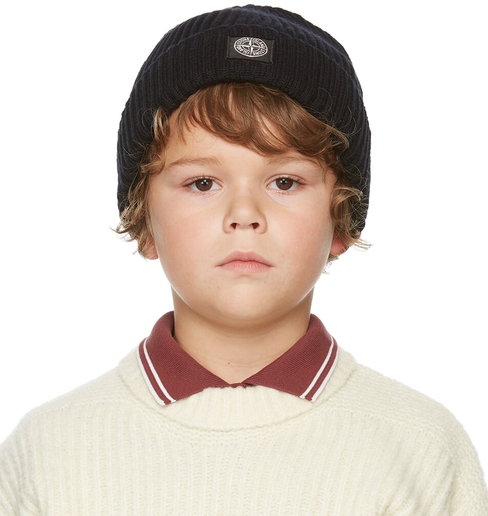 

Детская черная вязаная шапка в рубчик Stone Island Junior