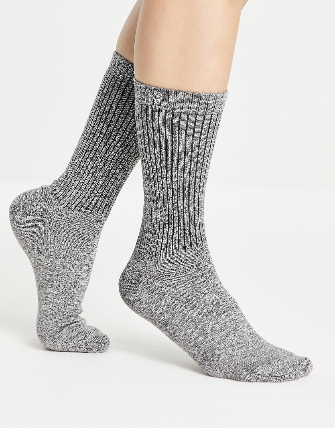 

Носки цвета соли и перца ASOS DESIGN