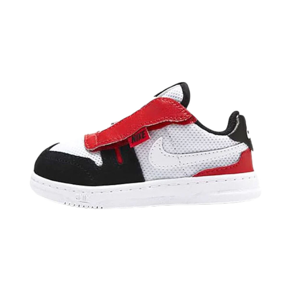 

Кроссовки Nike Squash Type, белый/черный
