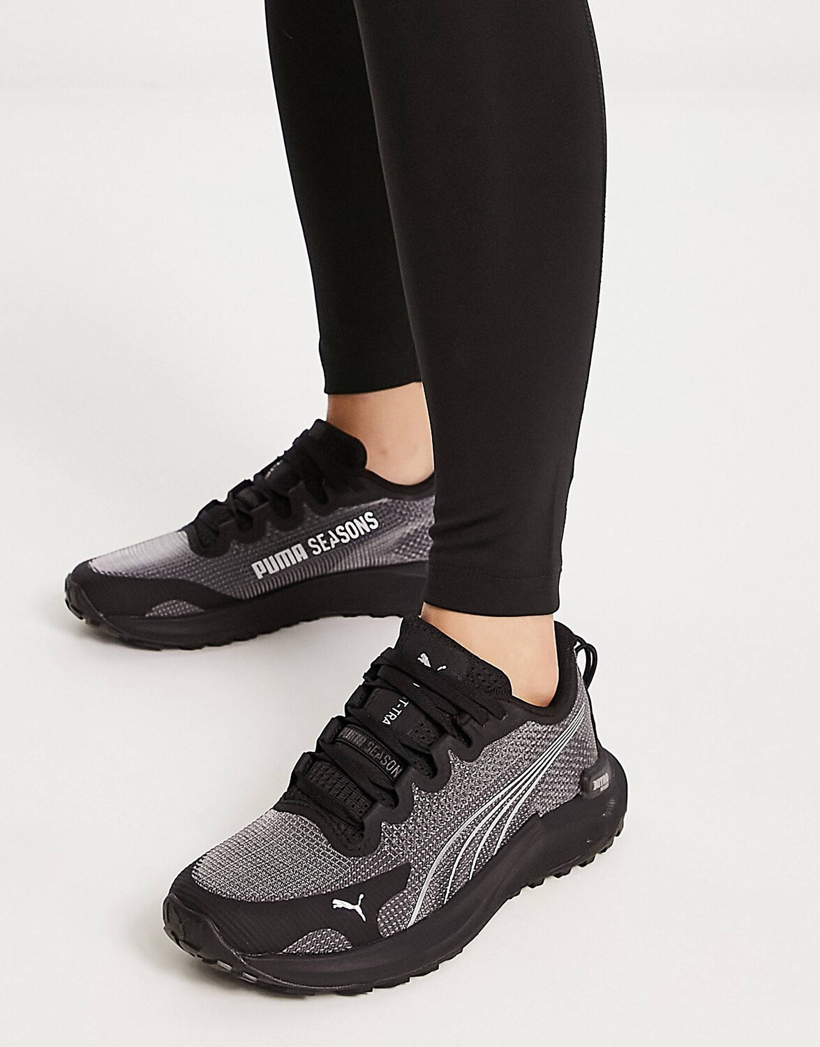 

Черные кроссовки Puma Running Fast-Track Nitro