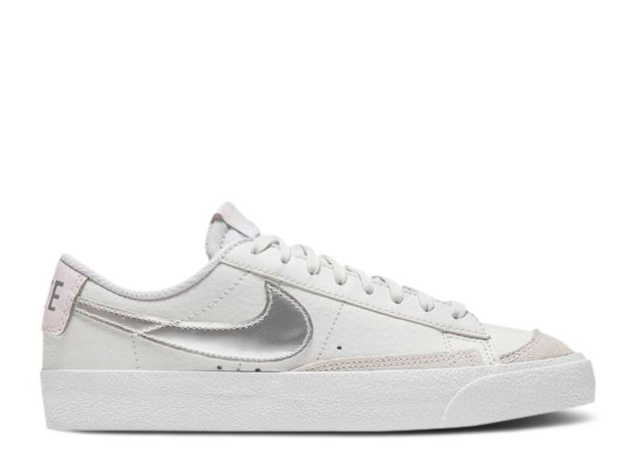 

Кроссовки Nike Blazer Low '77 Gs 'Platinum Tint Metallic Silver', белый
