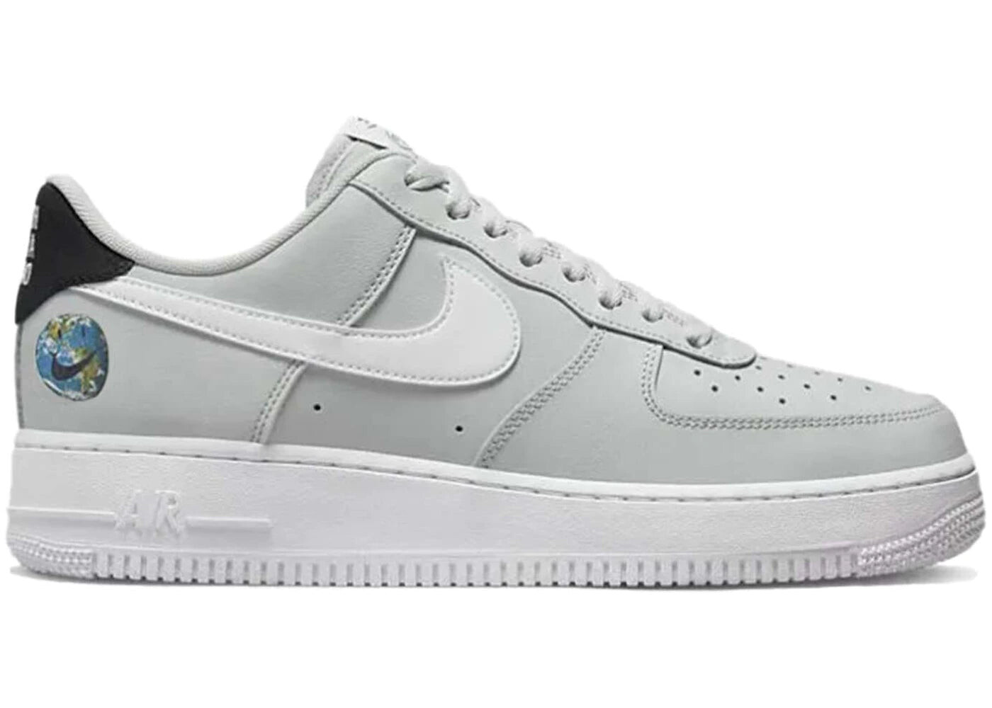 

Кроссовки Nike Air Force 1 Low мужские, серый / белый