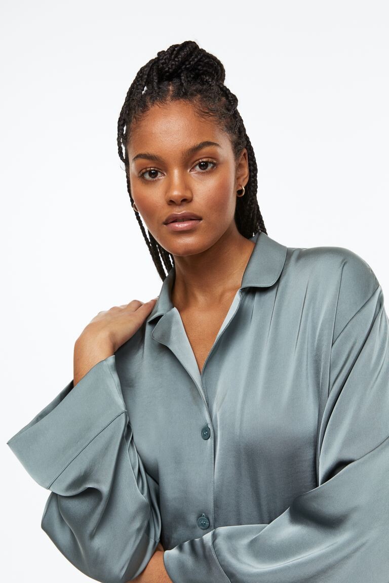

Атласная пижамная рубашка H&M, пыльный зеленый