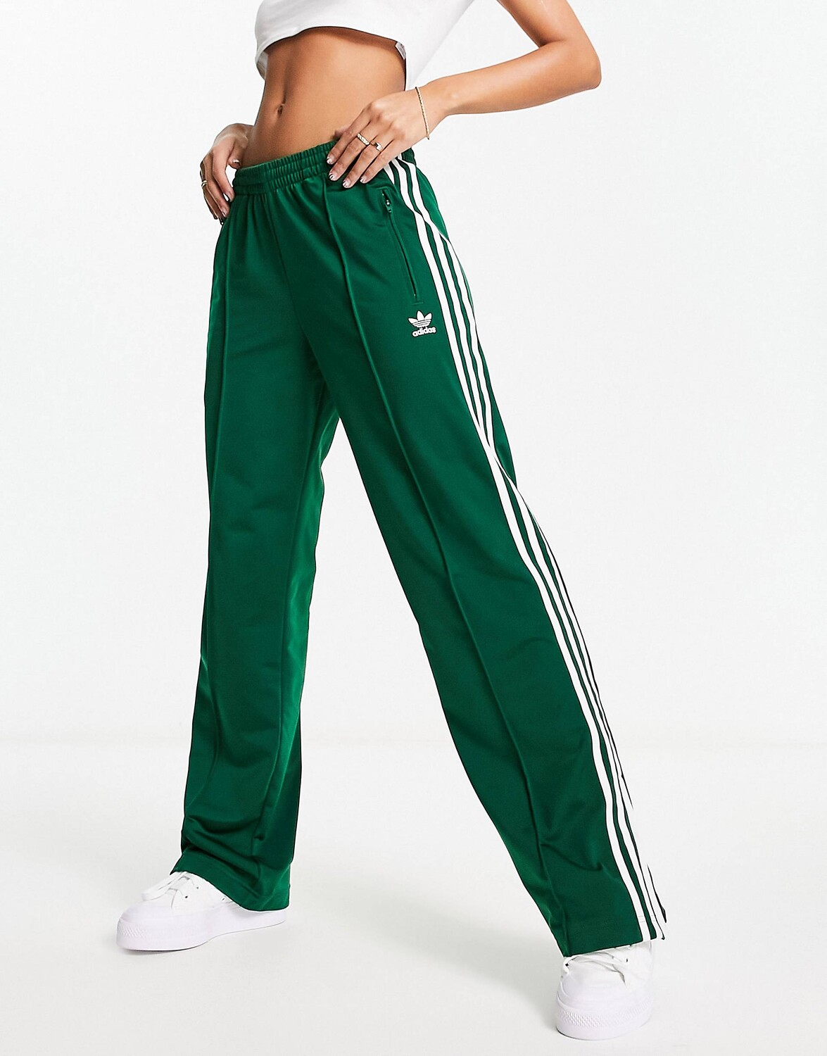 

Темно-зеленые джоггеры adidas Originals adicolor firebird