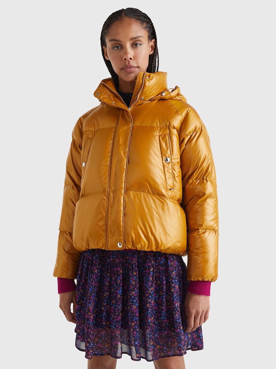 

Пуховая куртка с капюшоном Tommy Hilfiger, крест голд