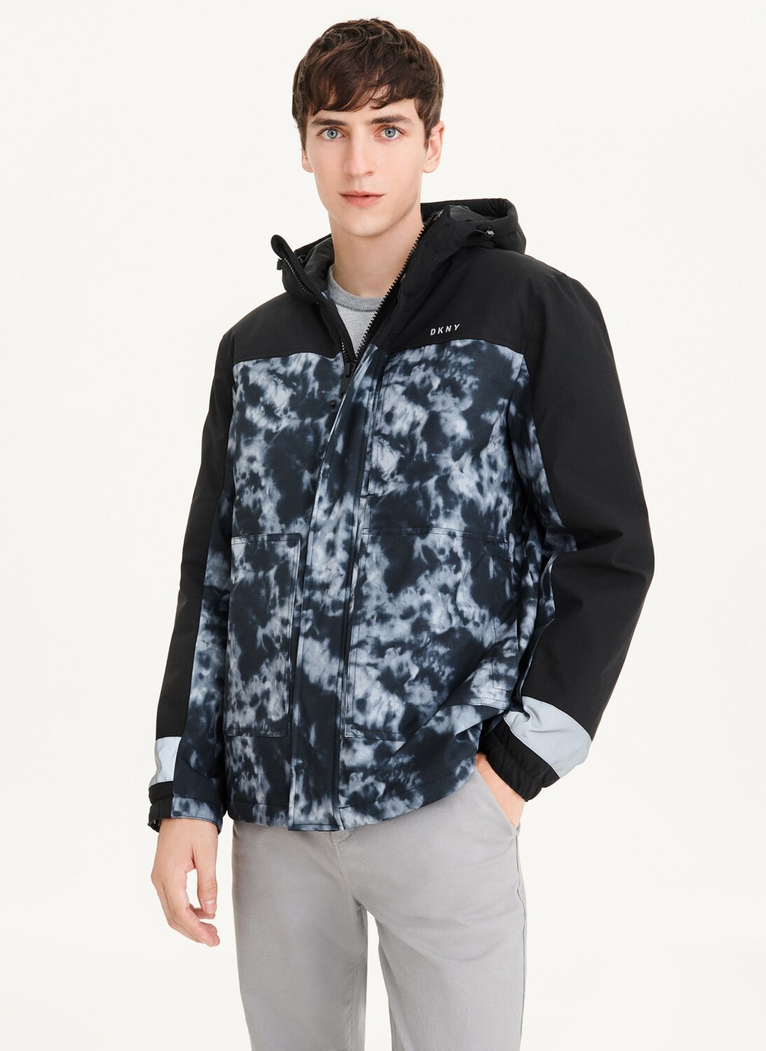 

Дождевик Traveler с капюшоном DKNY, Серый
