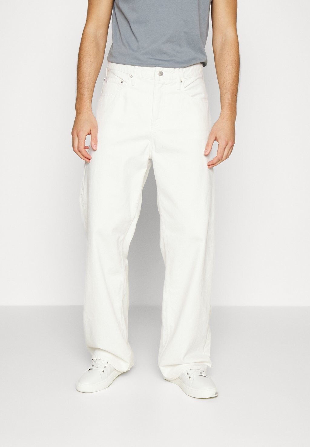 

Джинсы свободного кроя Calvin Klein Jeans