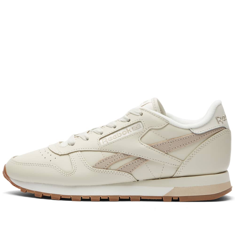 

Кроссовки Reebok Classic Leather, светло-бежевый