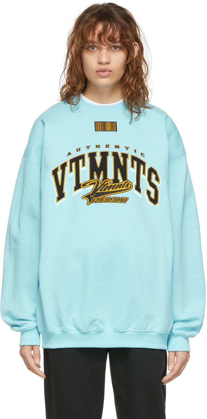 

Синяя толстовка колледжа VTMNTS