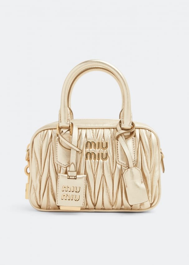 

Сумка MIU MIU Matelassé leather top handle bag, золотой