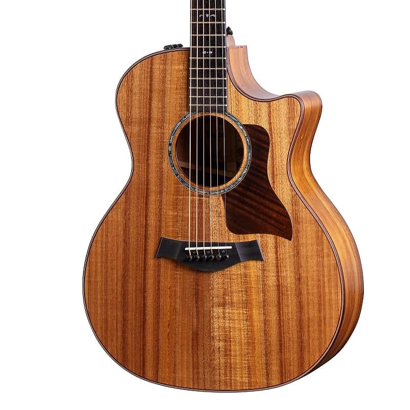 

Taylor 724ce Koa Natural с чехлом