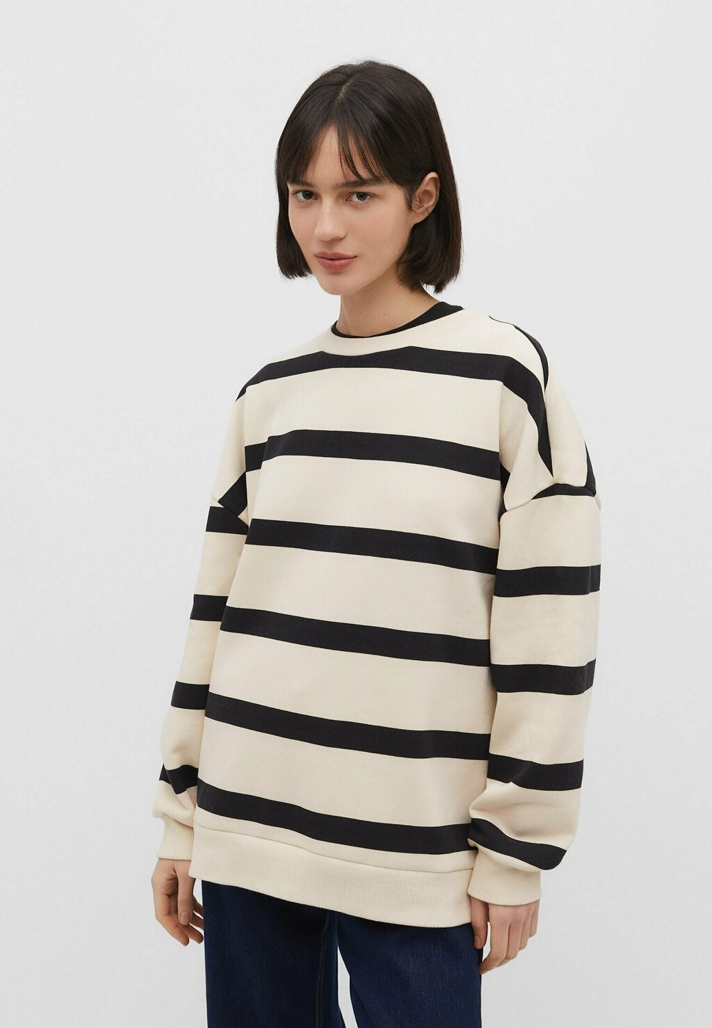

Толстовка Striped Stradivarius, белый