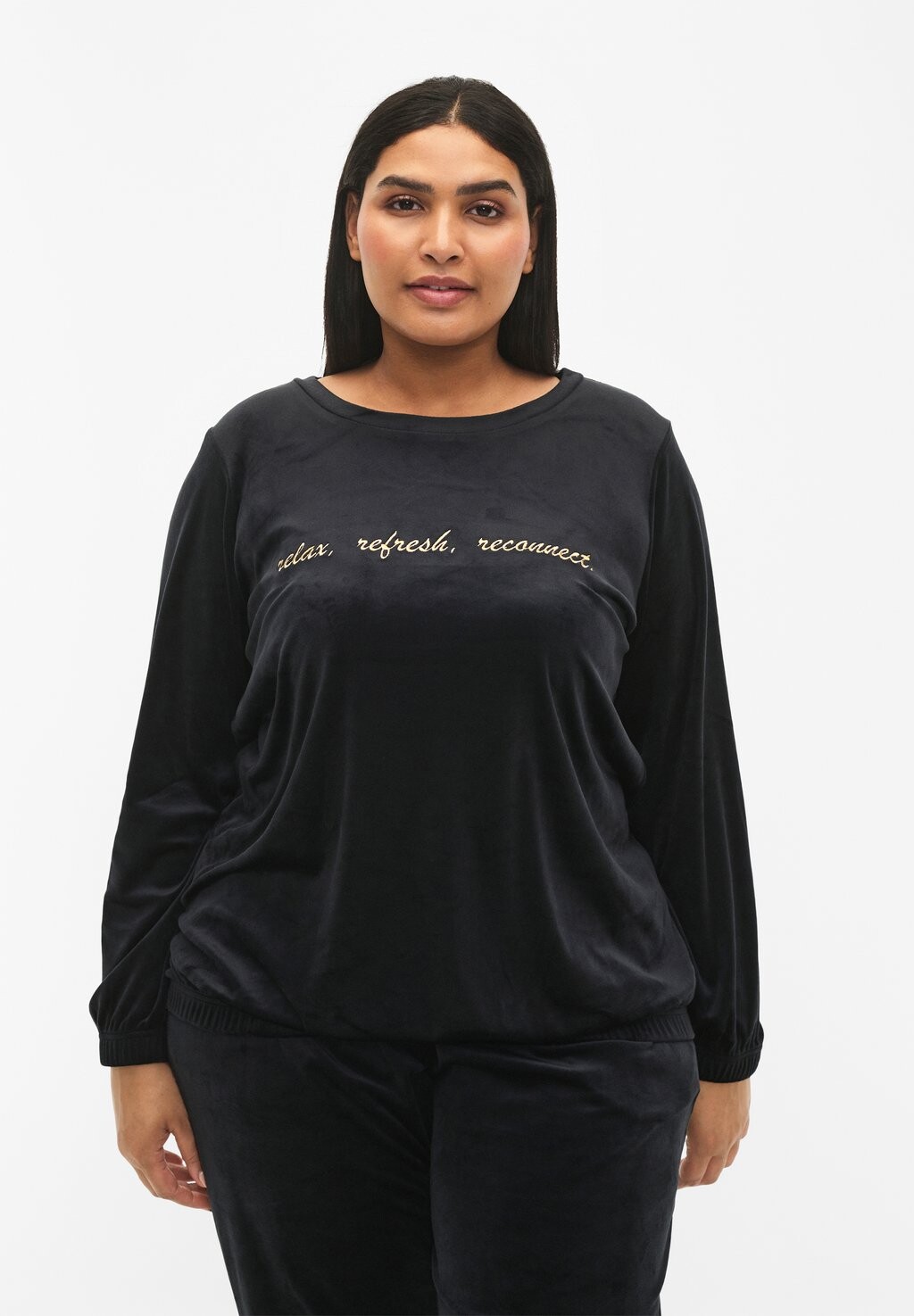 

Футболка с длинным рукавом Velour With Text Zizzi, черный
