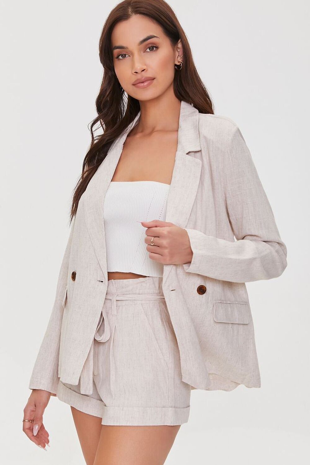 

Льняные шорты с поясом Forever 21