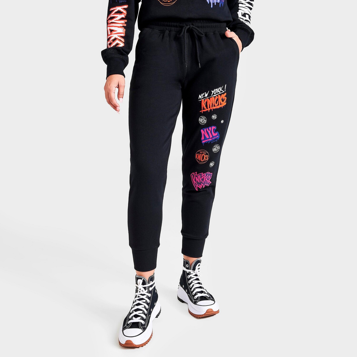

Женские брюки-джоггеры Mitchell & Ness New York Knicks NBA Slap Sticker, черный