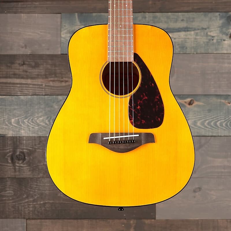 

Yamaha JR1 Natural 3/4 Semi Jumbo Acoustic