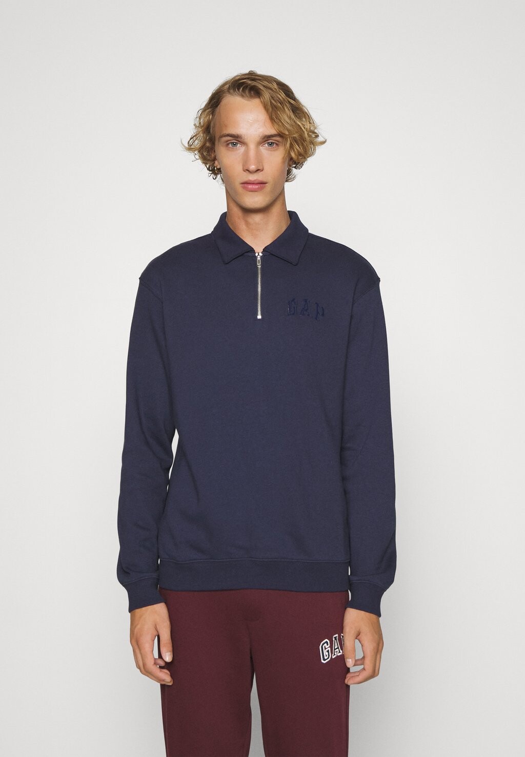 

Толстовка GAP Script Logo, tapestry темно-синий, Серый