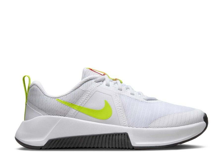 

Кроссовки Nike Wmns MC Trainer 3, цвет White Cyber