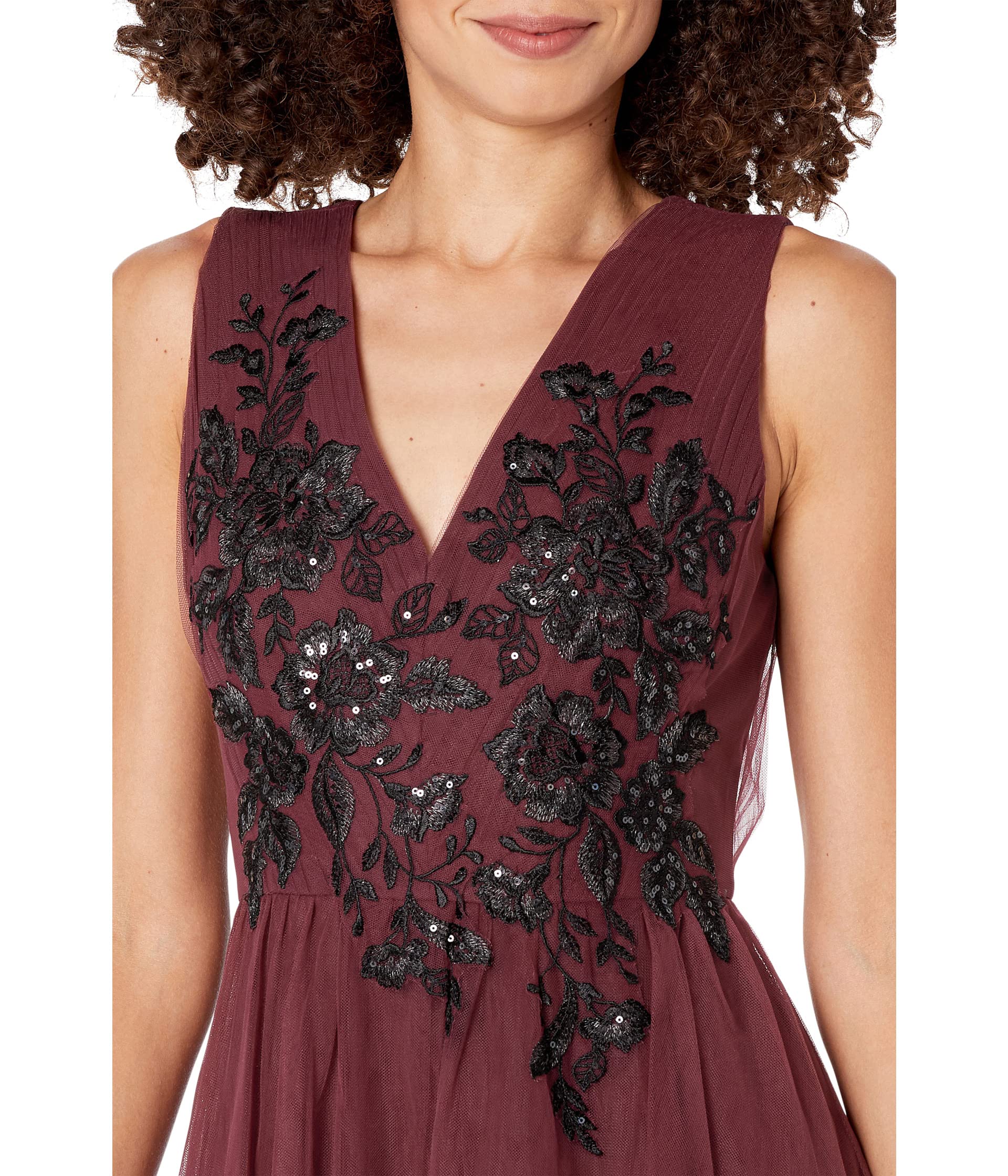 BCBGMAXAZRIA Long Tulle and Lace Applique Evening