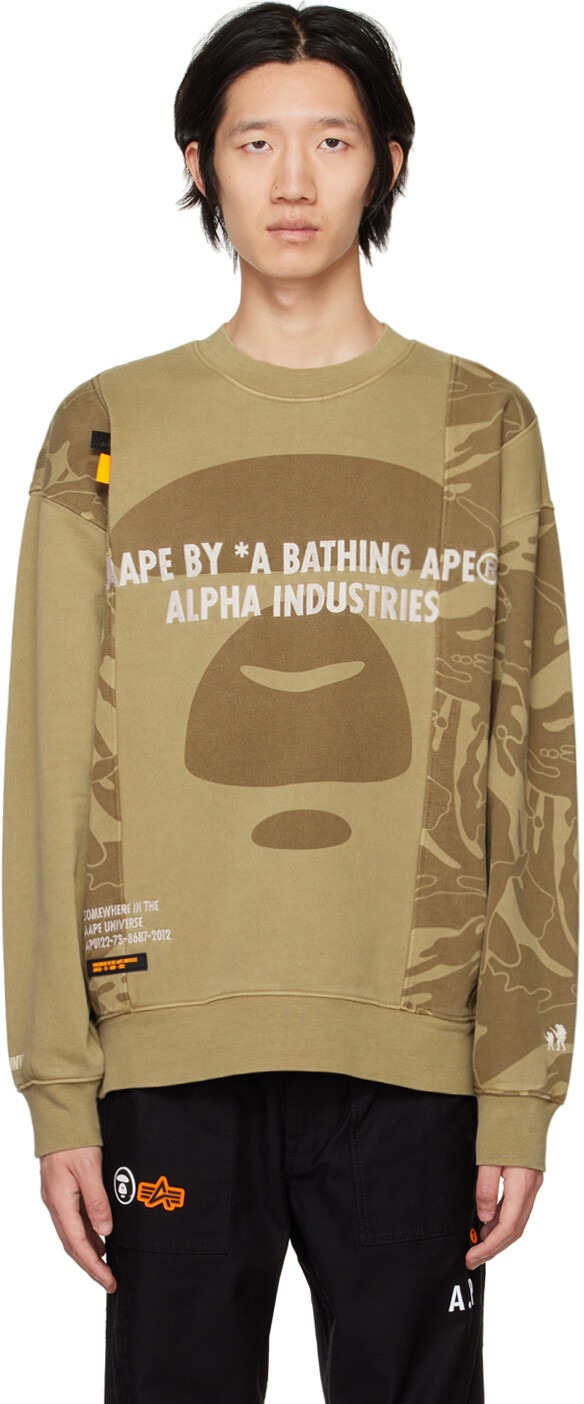 

Толстовка цвета хаки Alpha Industries Edition AAPE by A Bathing Ape