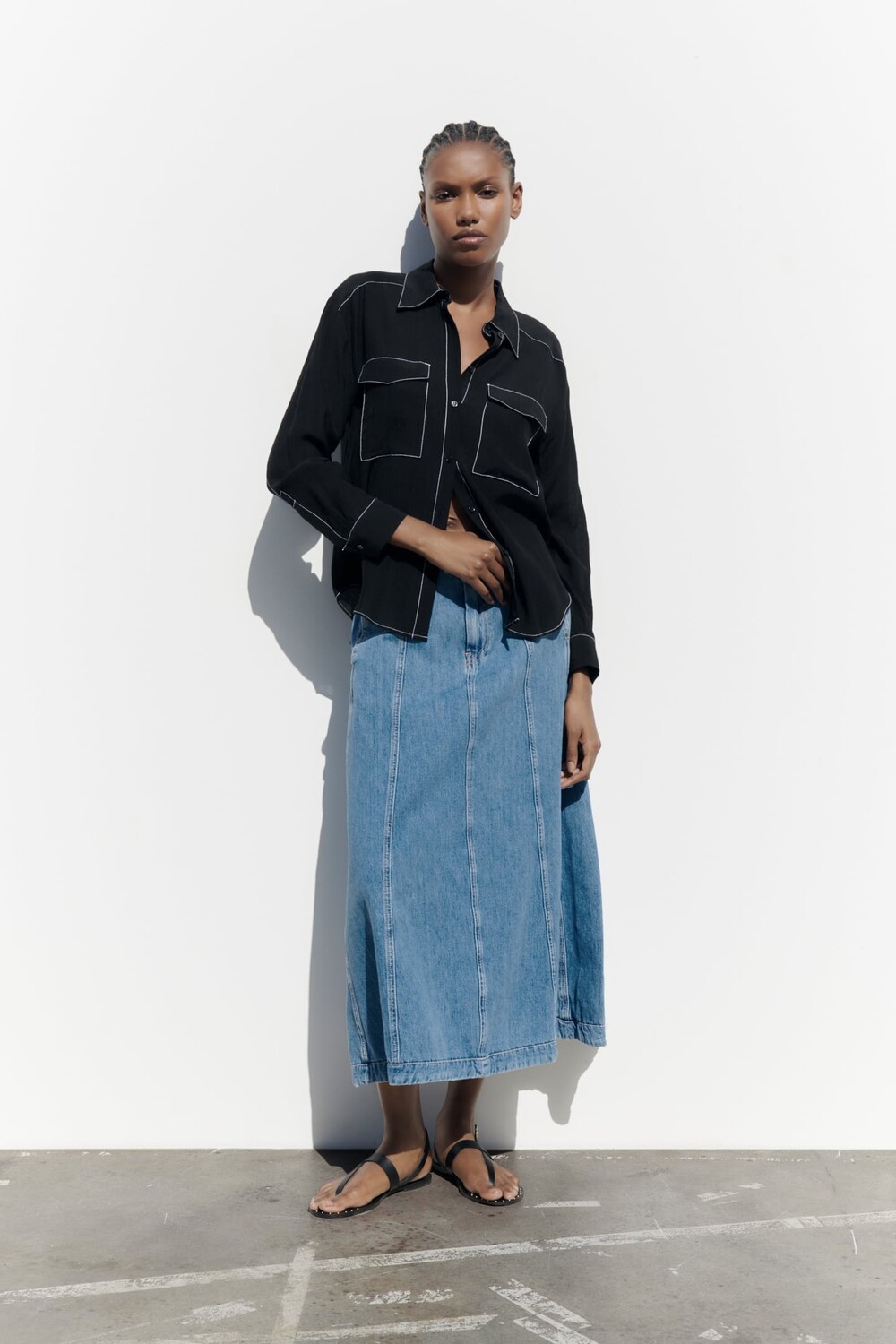 

Рубашка с контрастной отшивкой ZARA, черный