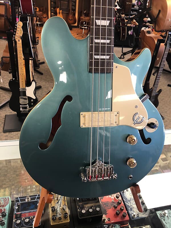 

Epiphone Jack Casady Signature Faded Pelham Blue