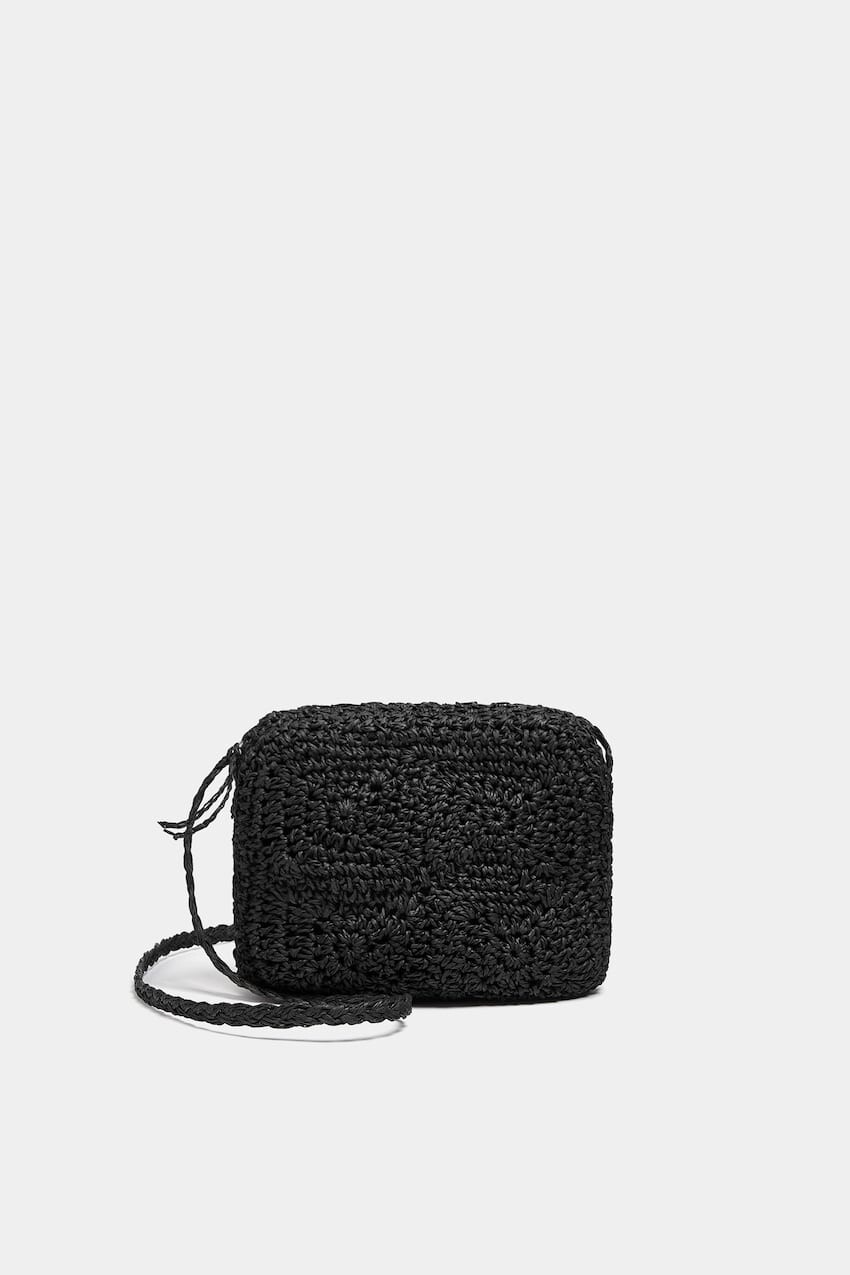 

Сумка через плечо из плетеной бумаги Pull&Bear, черный