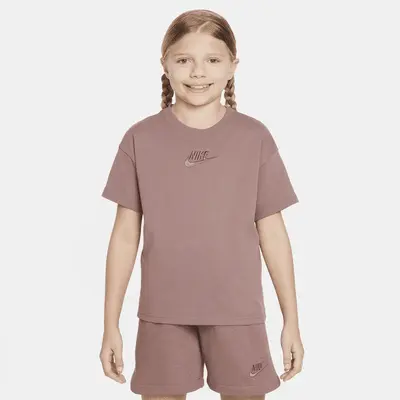 

Футболка Nike Sportswear, цвет Smokey Mauve